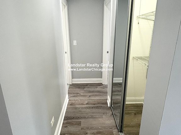 5th image of 4031 N Kenmore Ave APT 214