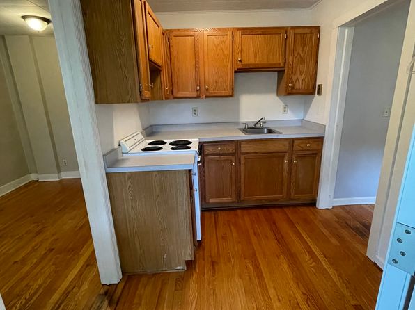 15 Paris Rd APT 1