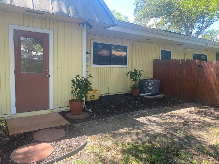 Niki Jo Ln — Photo 11