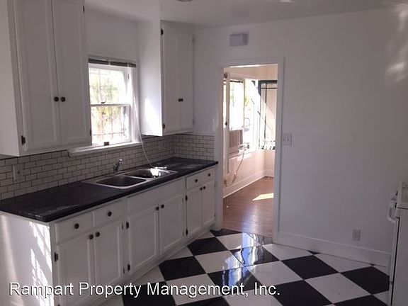 5th image of 4132 Monroe St
