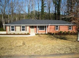 111 Meadowbrook Dr, Seneca, SC 29678