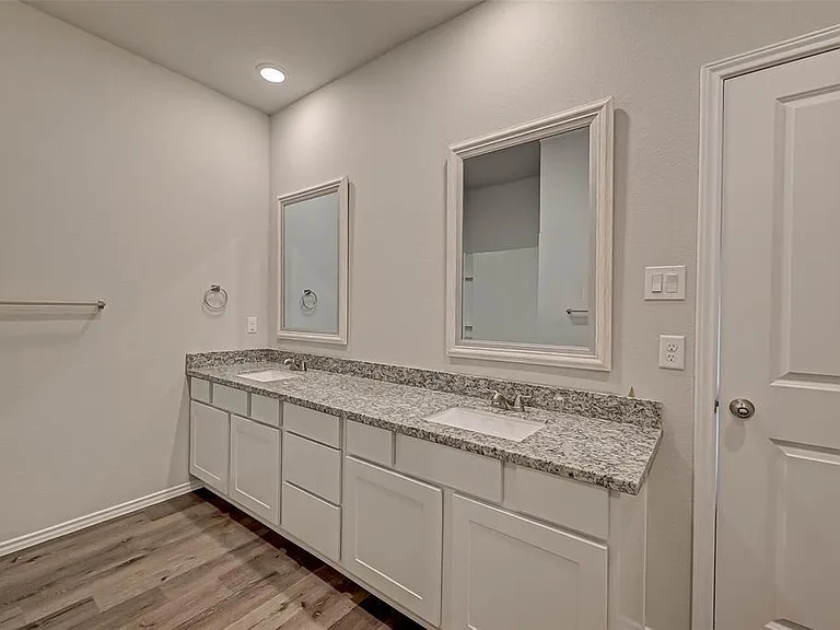 7074 Gentle Breeze Dr — Photo 15
