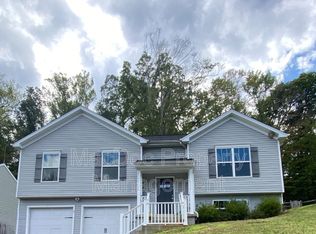 6 Howard Cir, Fredericksburg, VA 22405