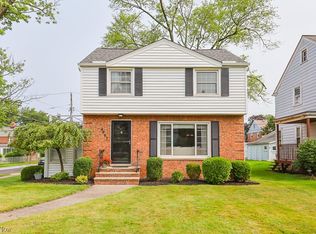 4967 Oakland Dr, Lyndhurst, OH