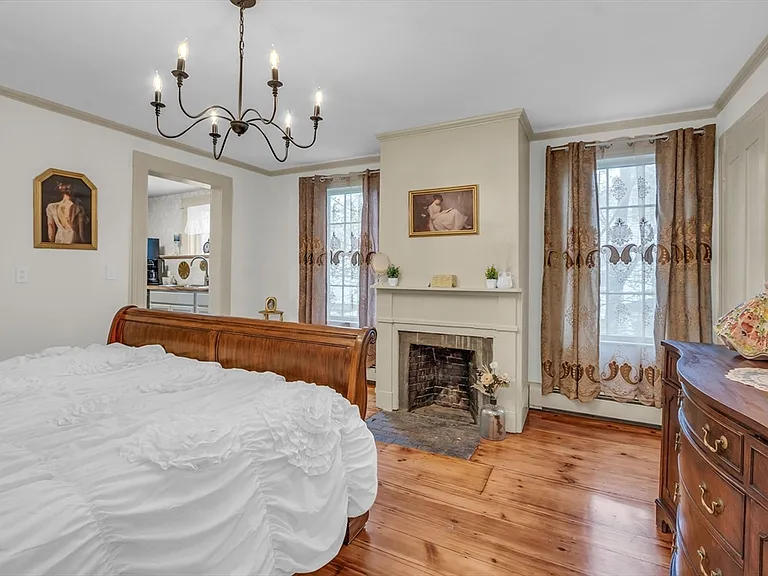 205C W Main St #3 — Photo 19