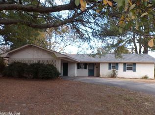 2307 Sheraton Park Dr, Pine Bluff, AR 71603