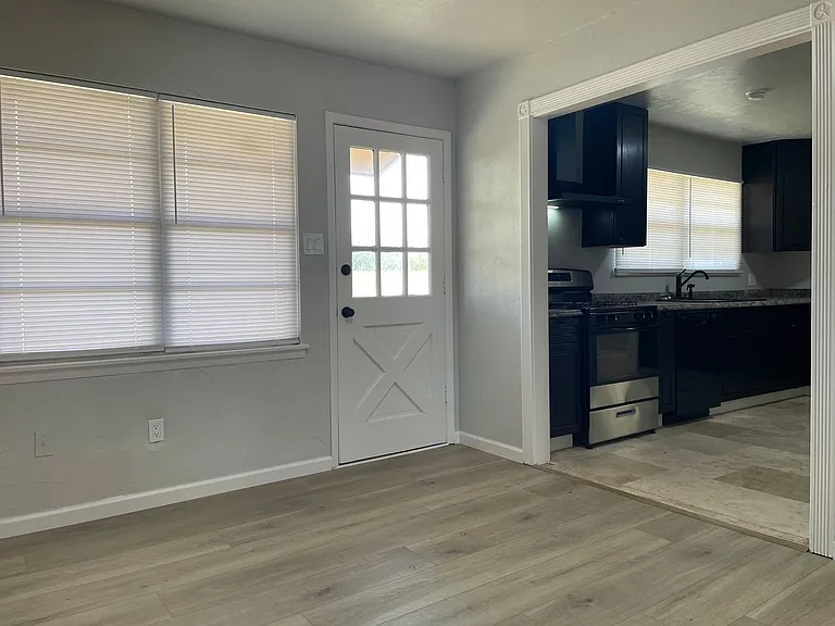 3214 Drexel Ave — Photo 20