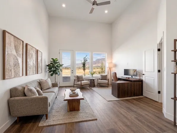 1485 W Burke Ln #102, Farmington, UT 84025