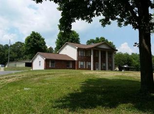 3824 Davis Ln, Lenoir City, TN 37771