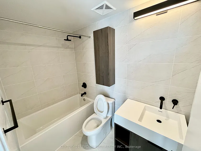 108 Peter St #5106 — Photo 8
