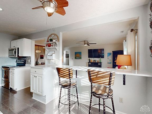 4th image of 4951 N Arbor Woods Ct APT 204