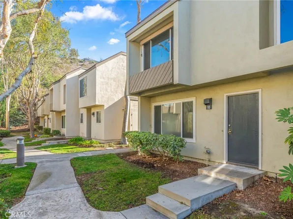 5825 E Creekside Ave Unit 10, Orange, CA 92869