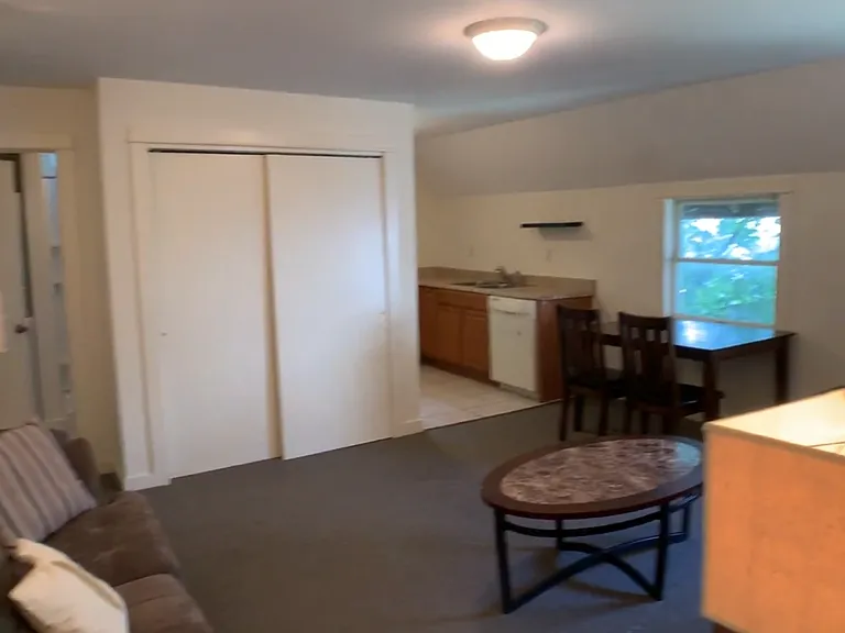 209 Williams St #2 — Photo 4