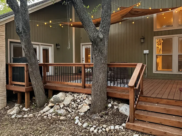 2414 Ledge Holw — Photo 8