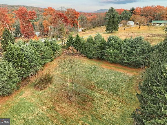 2nd image of 4599 Carlisle Rd