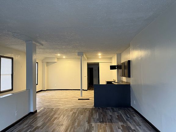 5th image of 495 Emerson St APT 1