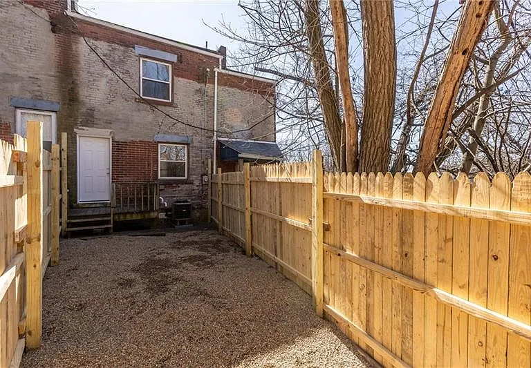 6517 Dean St — Photo 10