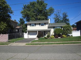 5 Bayberry Ct, Port Reading, NJ