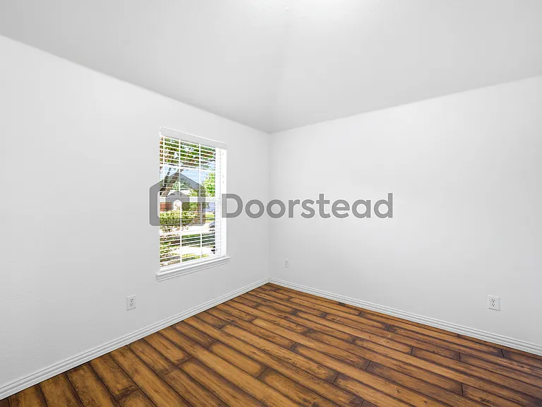 4909 Mountain Ridge Ln — Photo 18