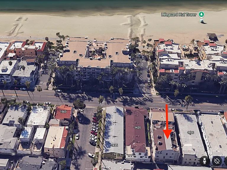 Cross the street and you're at the beach