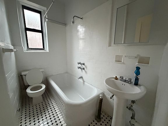 5th image of 8714 129th St #6B