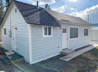 1020 E Sanson Ave, Spokane, WA 99207