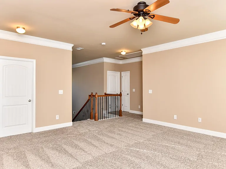 38 Ramapo Ct — Photo 31