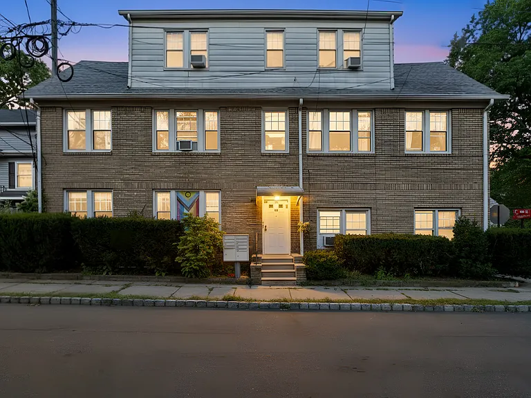 Mill St — Photo 1