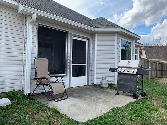 5th image of 3855 Karaline Cir