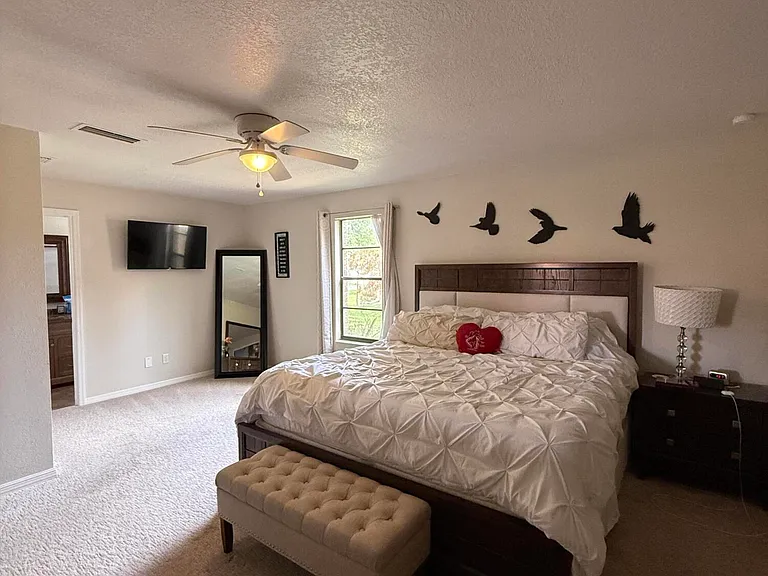 1833 Oakwood Trl — Photo 8