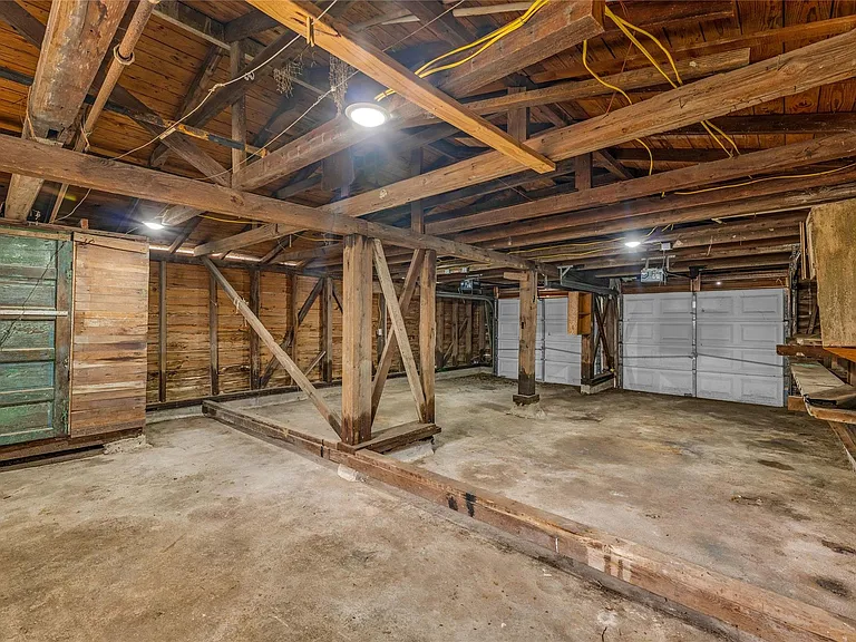4102 Ursuline St — Photo 34
