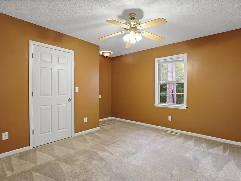 598 Slick Rock Rd — Photo 15