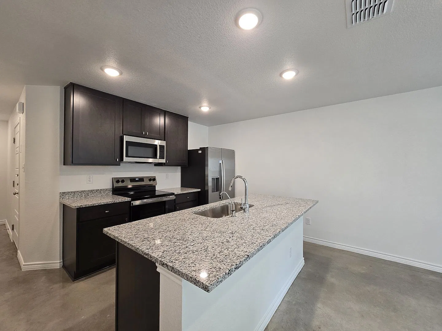 9000 Little Leaf Mulberry Dr, Killeen, TX — Photo 4