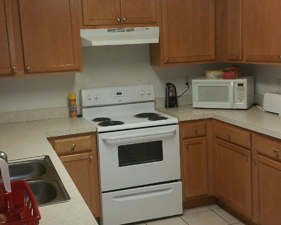 428 Bell blvd 1