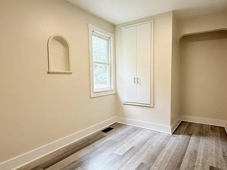1227 Henry Ford Centre Dr #MAIN — Photo 12