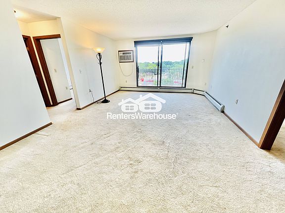 4th image of 6500 Woodlake Dr APT 612