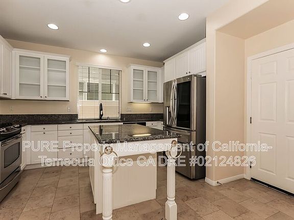2nd image of 40043 Ashville Ln