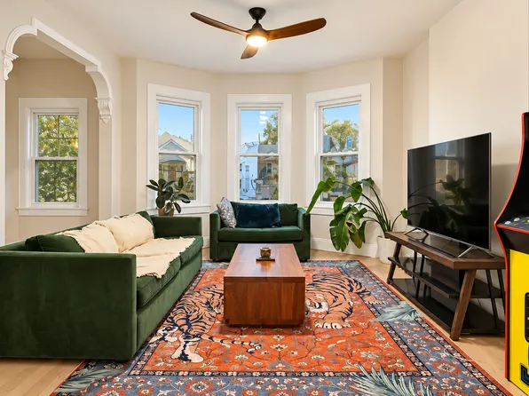 146 Claremont Ave Floor 2, Jersey City, NJ 07305