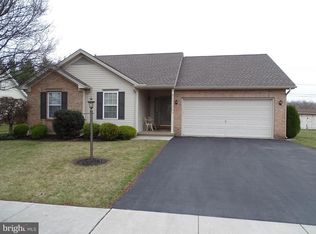 1440 Setter Run Ct, York, PA 17408