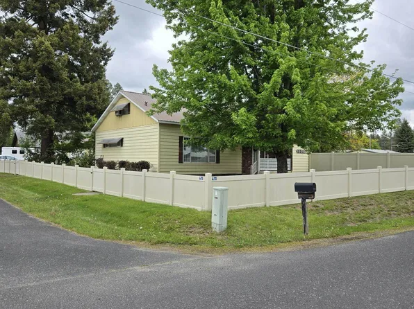 103 E 8th Ave, Deer Park, WA 99006