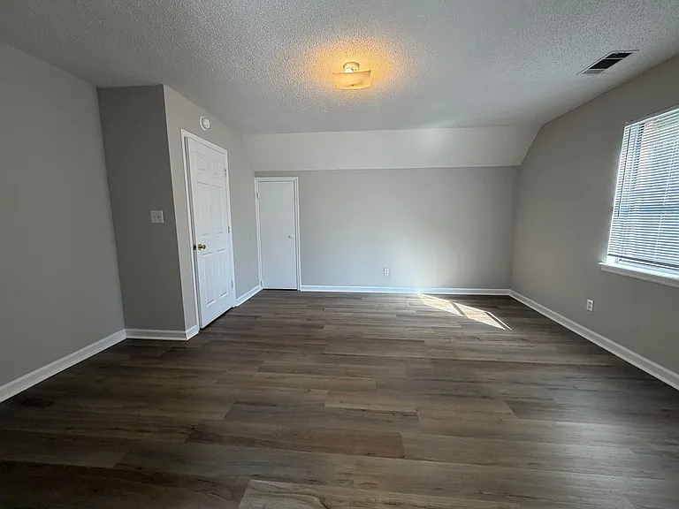 1010/1012 Echo Brook Trail & 1121/1123 Grayson Ln — Photo 11