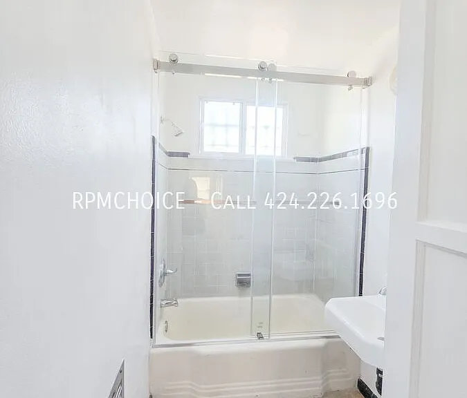 3554 W 59th Pl #2 — Photo 12