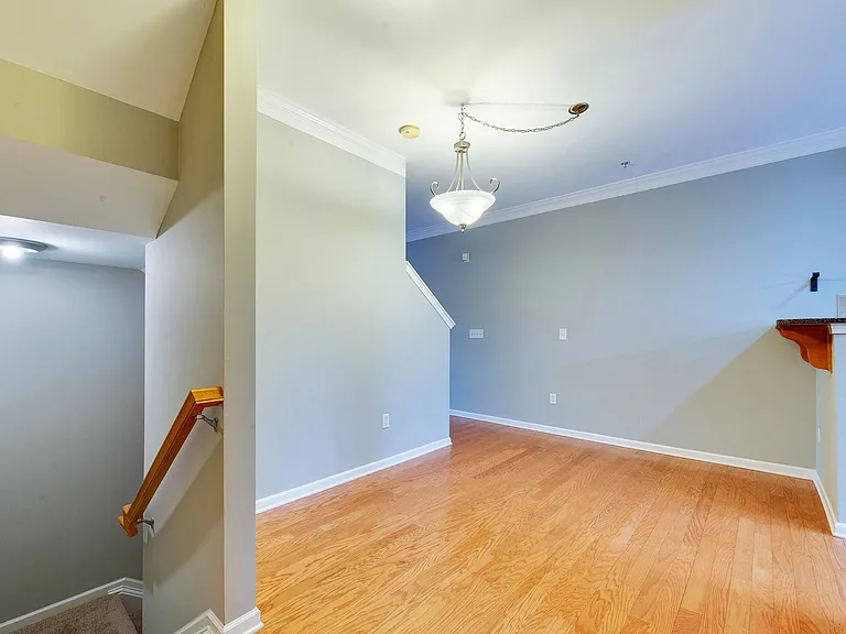 1508 Walnut View Dr — Photo 11
