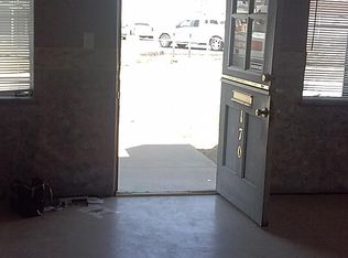 170 E Kern St, Dinuba, CA 93618