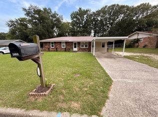 4534 Greystone Dr, Hephzibah, GA 30815
