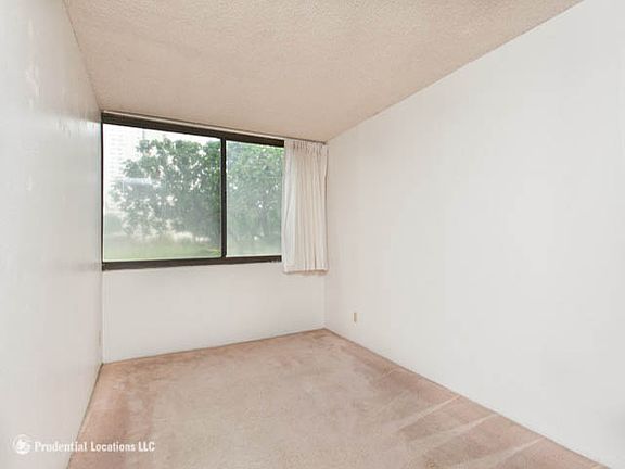 5th image of 55 S Kukui St APT D315