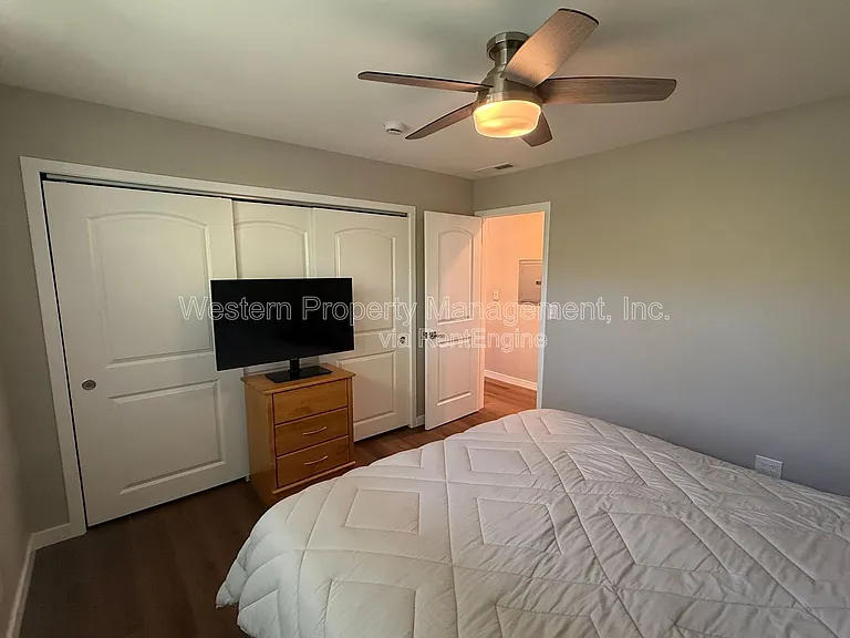 1132 Callas Ln #2 — Photo 8
