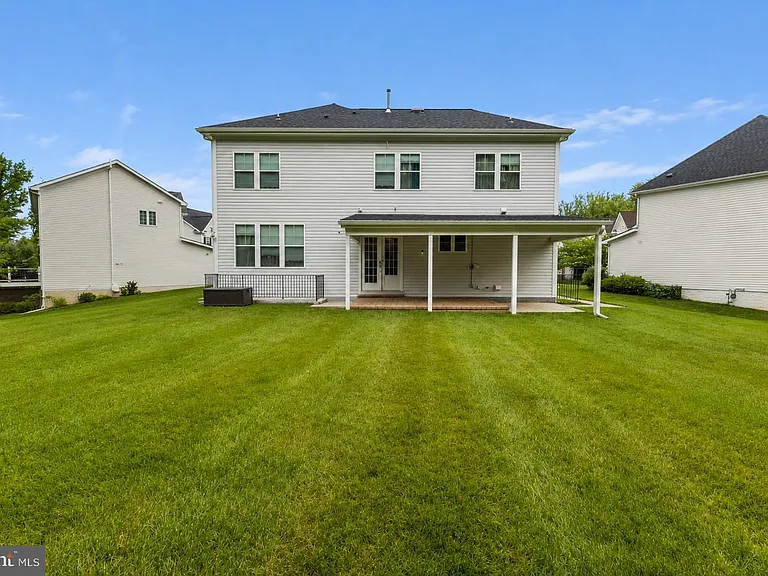 4900 Quixote Ct — Photo 5