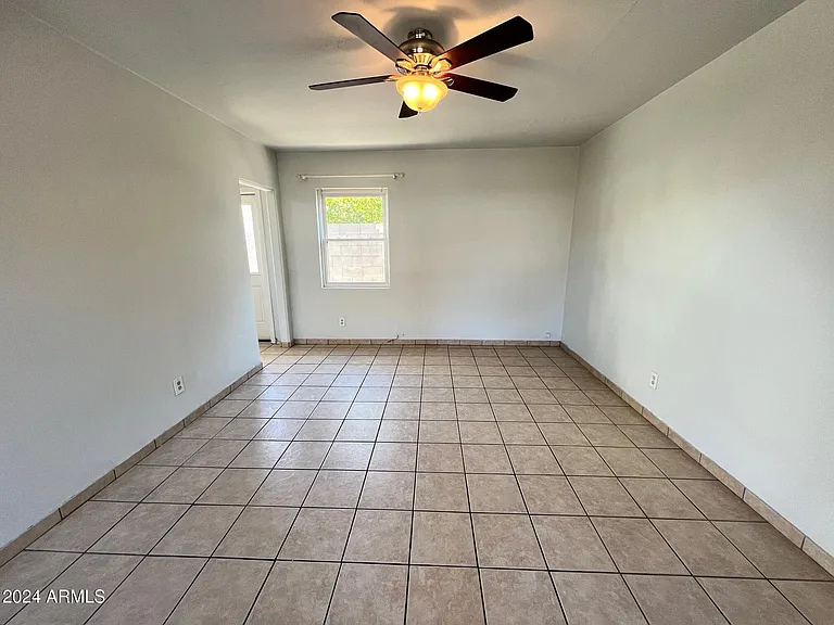 30 W Culver St #B — Photo 6