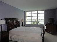 1st image of 1000 West Ave APT 418
